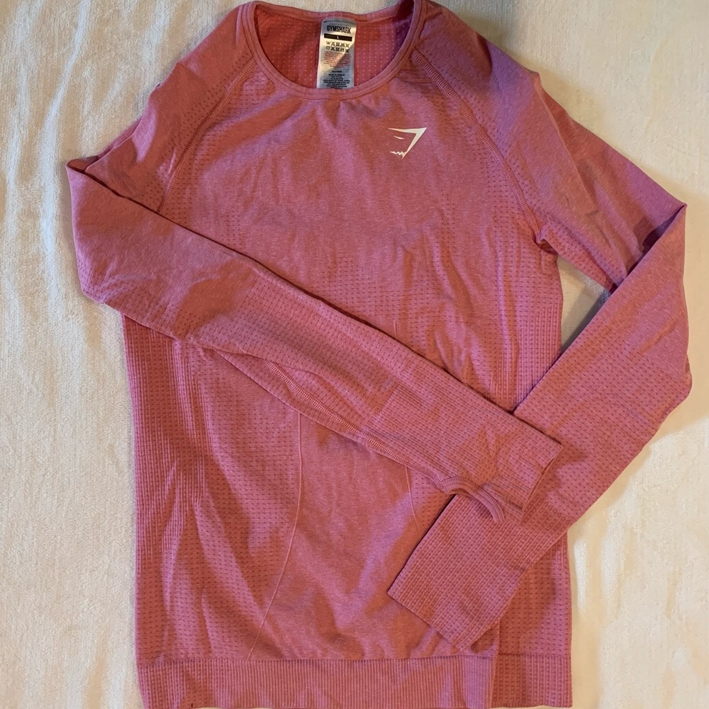 Gymshark pink workout top size large - runs small! Brand new!